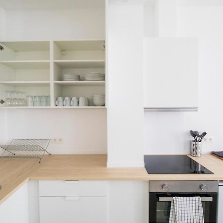 Travelease - Midi Bed and Breakfast Anderlecht Exteriör bild