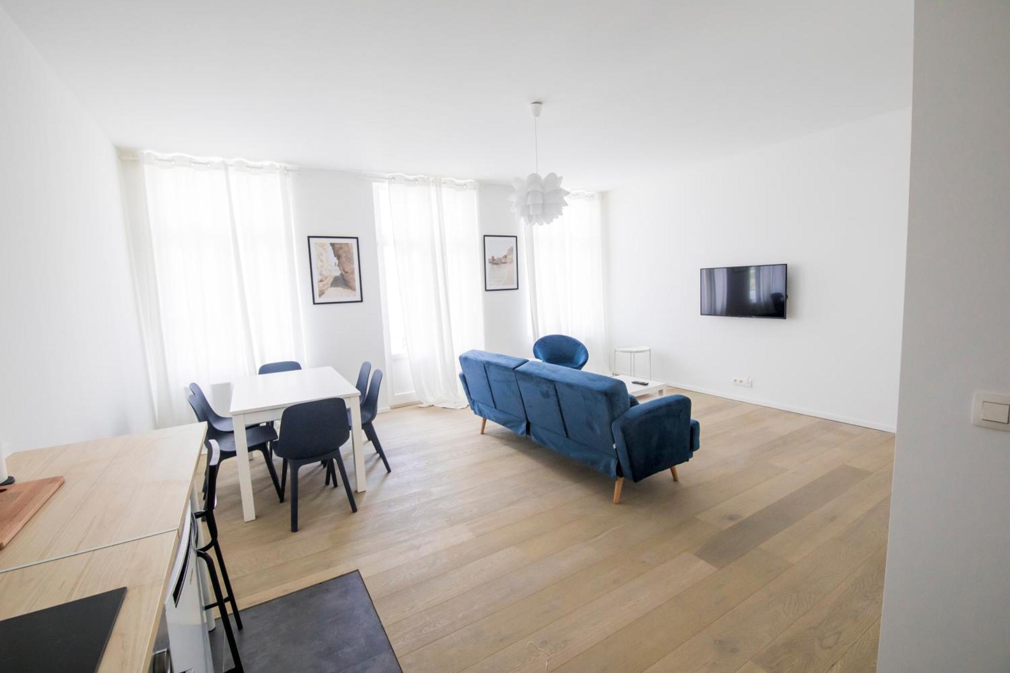 Travelease - Midi Bed and Breakfast Anderlecht Exteriör bild
