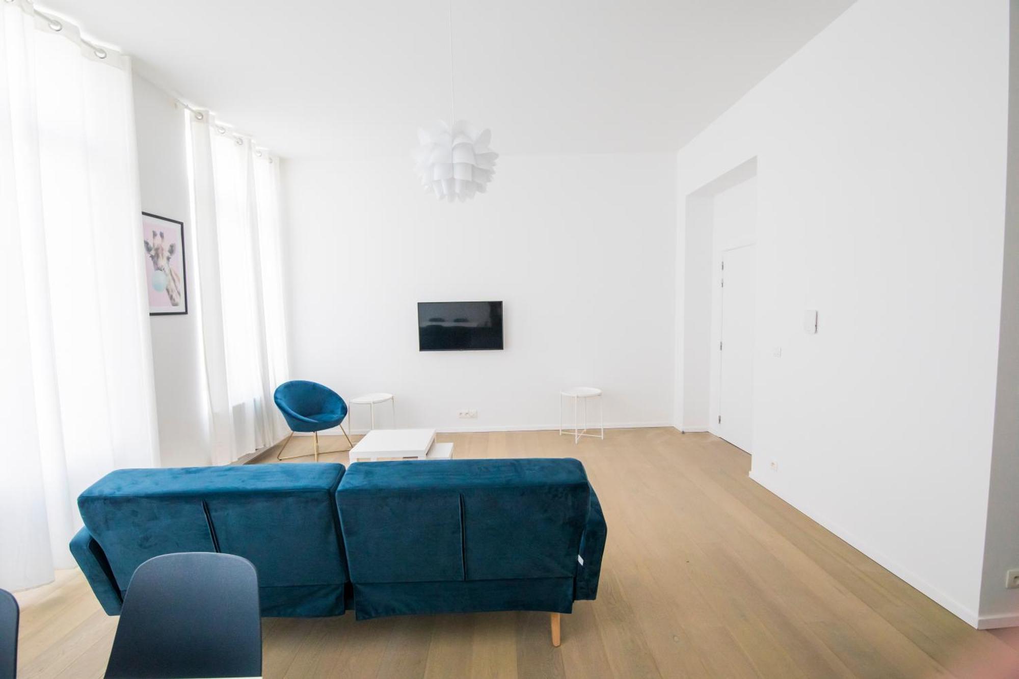 Travelease - Midi Bed and Breakfast Anderlecht Exteriör bild